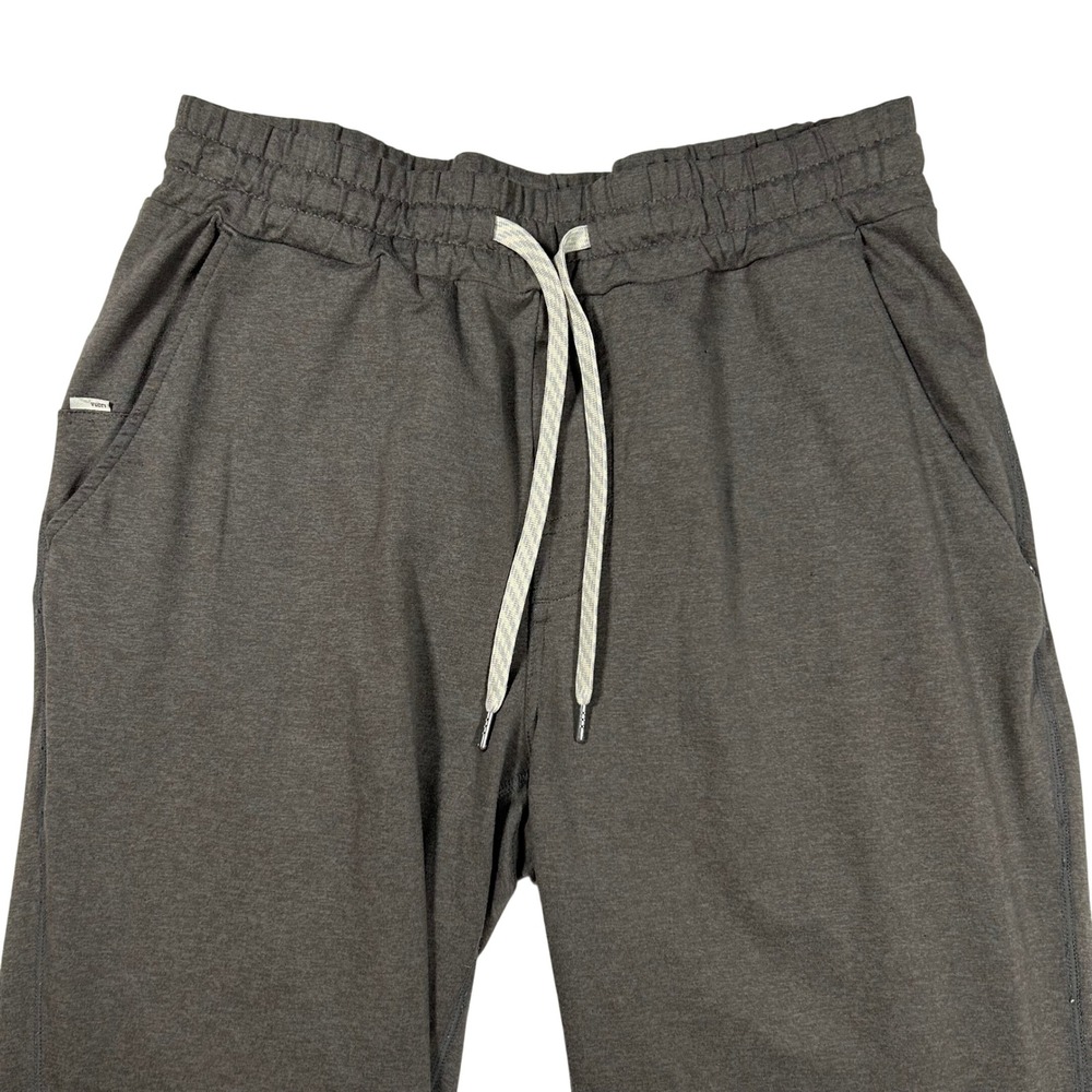 Vuori Ponto Performance Pants Mens Medium Grey Active Gym Lounge DreamKnit V418